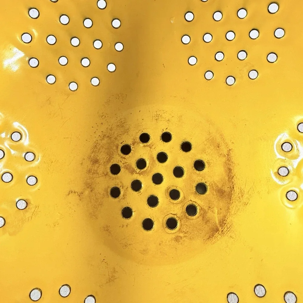 Rare Exclusively Designed Warner Brothers‎ Tweety Bird Colander  Strainer 2000